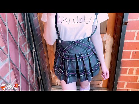 ❤️ Schoolgirl ດູດ dick ຂອງນາງເລິກແລະ fucks ແທນທີ່ຈະຫ້ອງຮຽນ. ❤️❌ ໜັງໂປ້ ຢູ່ພວກເຮົາ ️❤