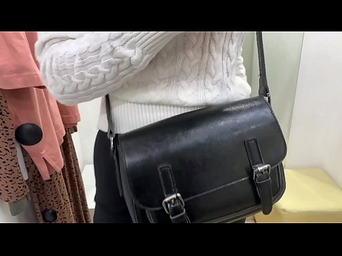 ❤️ masturbation ສາທາລະນະຂອງ bitch ຫນຸ່ມ FeralBerry ກັບ dildo ໃນຫ້ອງ fitting ໄດ້ ❤️❌ ໜັງໂປ້ ຢູ່ພວກເຮົາ ️❤